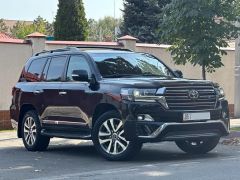 Сүрөт унаа Toyota Land Cruiser