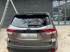 Photo of the vehicle Toyota Highlander