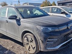 Photo of the vehicle Volkswagen Tiguan