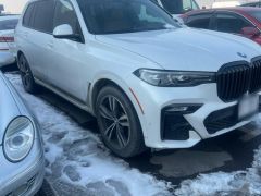 Photo of the vehicle BMW X7