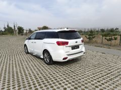 Photo of the vehicle Kia Carnival