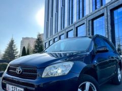 Сүрөт унаа Toyota RAV4