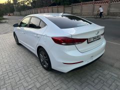 Сүрөт унаа Hyundai Elantra