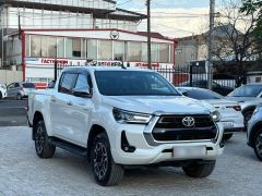 Сүрөт унаа Toyota Hilux