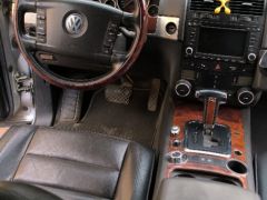 Сүрөт унаа Volkswagen Touareg