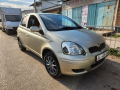 Сүрөт унаа Toyota Vitz