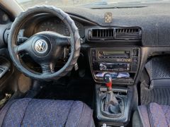 Сүрөт унаа Volkswagen Passat