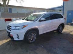 Сүрөт унаа Toyota Highlander