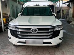 Сүрөт унаа Toyota Land Cruiser