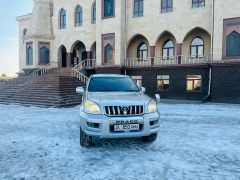 Сүрөт унаа Toyota Land Cruiser Prado