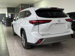 Сүрөт унаа Toyota Highlander