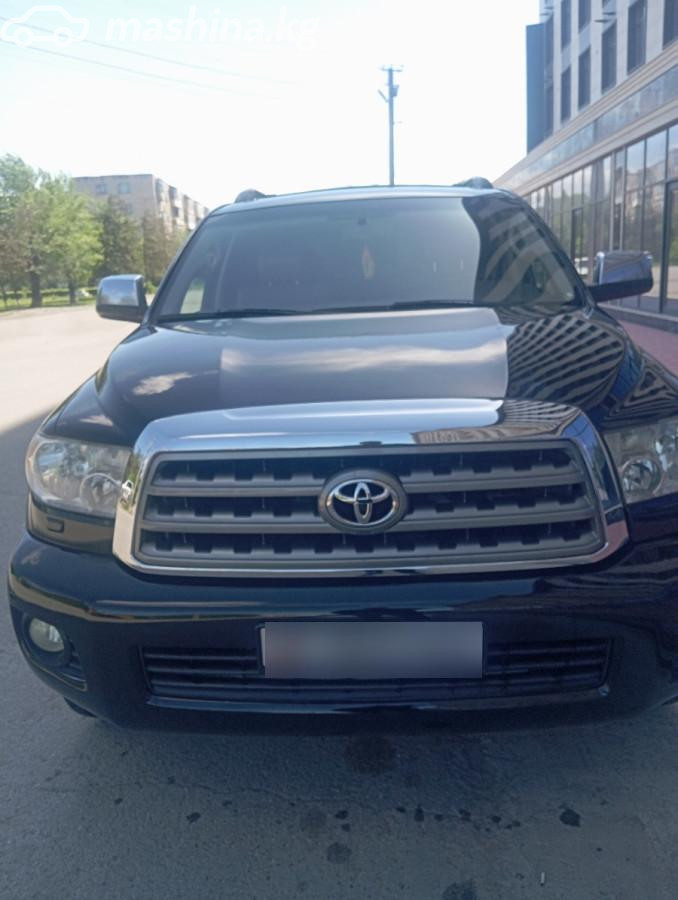 Toyota Sequoia