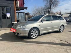 Сүрөт унаа Toyota Avensis