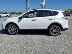 Сүрөт унаа Toyota RAV4