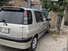 Сүрөт унаа Toyota Raum