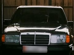 Сүрөт унаа Mercedes-Benz W124