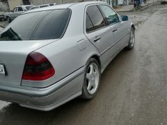 Сүрөт унаа Mercedes-Benz C-Класс