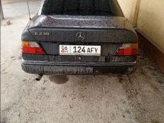 Фото авто Mercedes-Benz W124