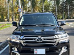 Фото авто Toyota Land Cruiser