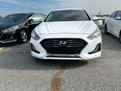 Photo of the vehicle Hyundai Sonata