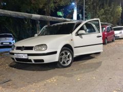 Фото авто Volkswagen Golf