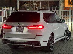 Сүрөт унаа BMW X7