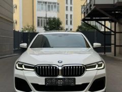 Фото BMW 5 серии  2021