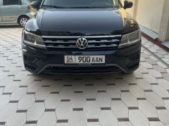 Фото авто Volkswagen Tiguan