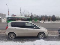 Сүрөт унаа Toyota Corolla Verso