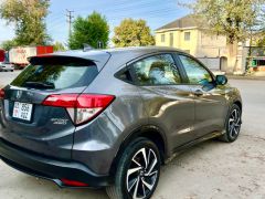 Сүрөт унаа Honda HR-V