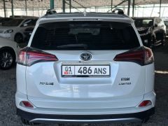 Сүрөт унаа Toyota RAV4