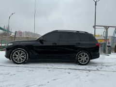 Сүрөт унаа BMW X7