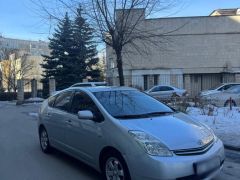 Фото авто Toyota Prius