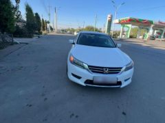 Сүрөт унаа Honda Accord