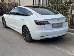 Photo of the vehicle Tesla Model 3