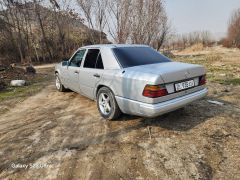 Photo of the vehicle Mercedes-Benz W124