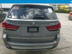 Photo of the vehicle BMW X5