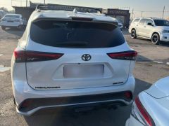 Сүрөт унаа Toyota Highlander