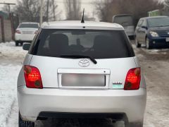 Фото авто Toyota Ist