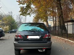 Photo of the vehicle Lexus RX