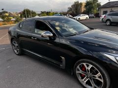 Сүрөт унаа Kia Stinger