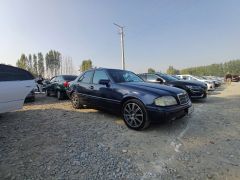 Фото авто Mercedes-Benz C-Класс