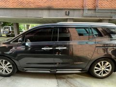 Сүрөт унаа Kia Carnival