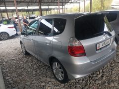 Photo of the vehicle Honda Jazz