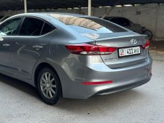 Сүрөт унаа Hyundai Elantra