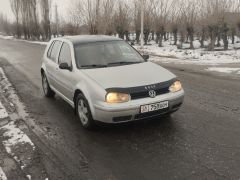 Photo of the vehicle Volkswagen Golf