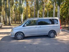 Фото авто Honda Stepwgn