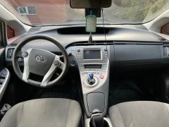 Сүрөт унаа Toyota Prius