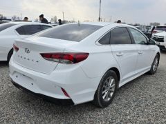 Photo of the vehicle Hyundai Sonata