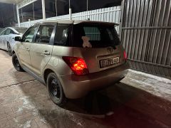 Фото авто Toyota Ist